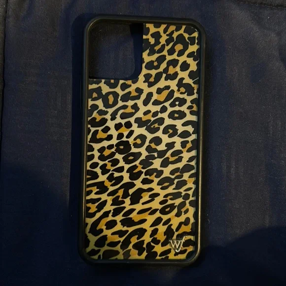 animal print leopard wildflower case